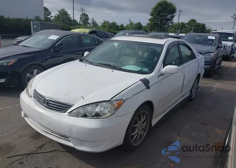 2006 Toyota Camry Le z USA, uszkodzony, nr VIN 4T1BE32KX6U684076